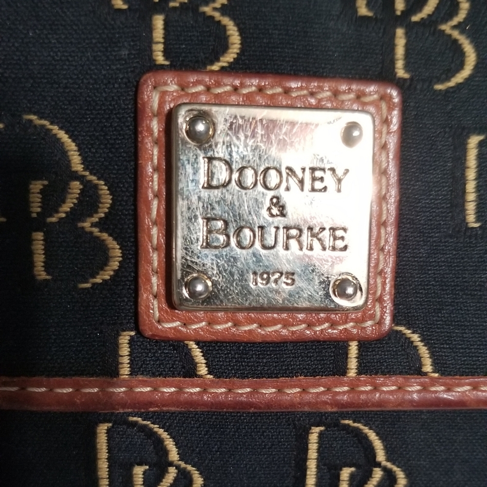 Dooney & Bourke Billfold/checkbook Black and Gold Wallet - Picture 4 of 13